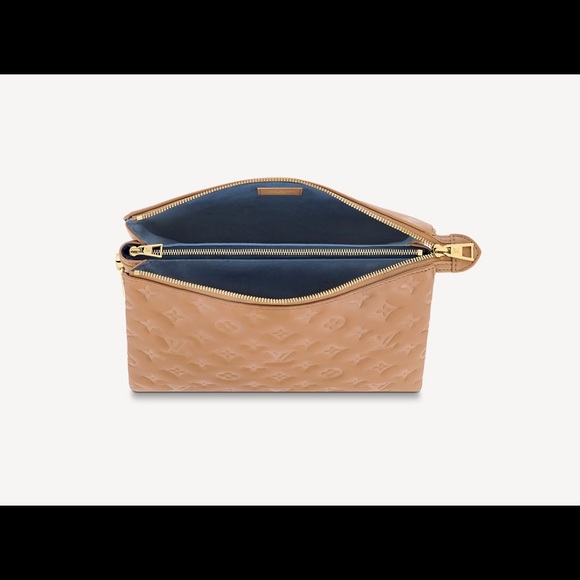 BRAND NEW! Louis Vuitton Coussin PM Comes with tags, dust bag, box! - Picture 6 of 7